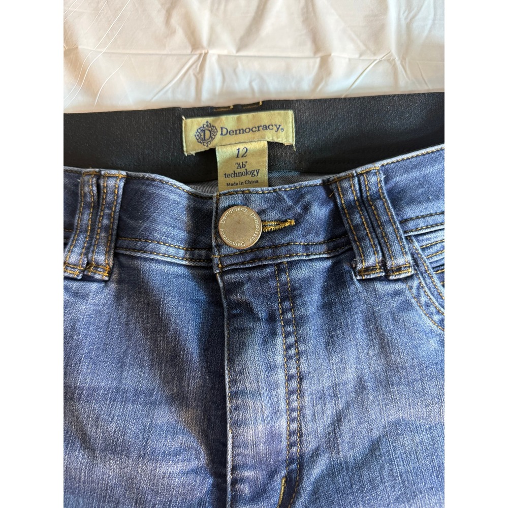 Democracy Ab Solution Straight Leg Jeans Womens 12 Med Wash Blue Denim Stretch